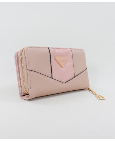 Cartera rosa con varias particiones