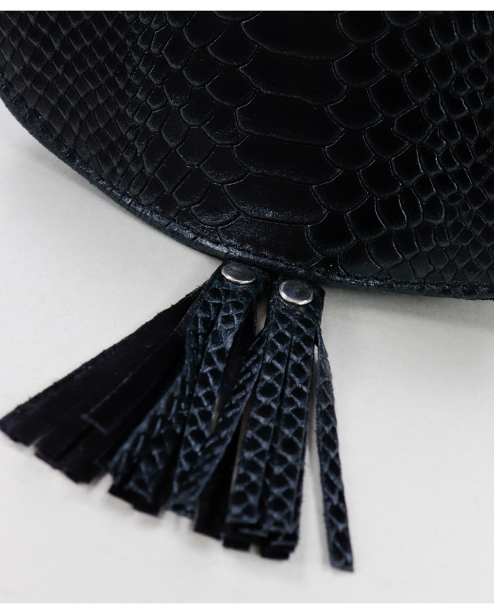 Black Case of Lady Tiracolo with Texture