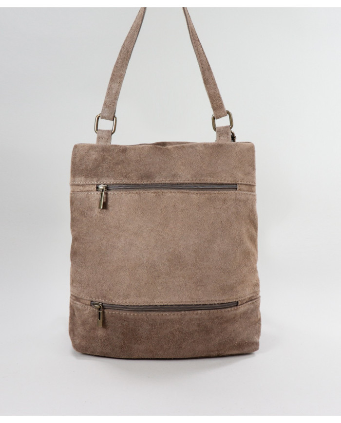 Mochila de Senhora Cacau em Pele