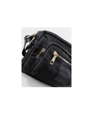 Maleta negra de nylon con tirantes