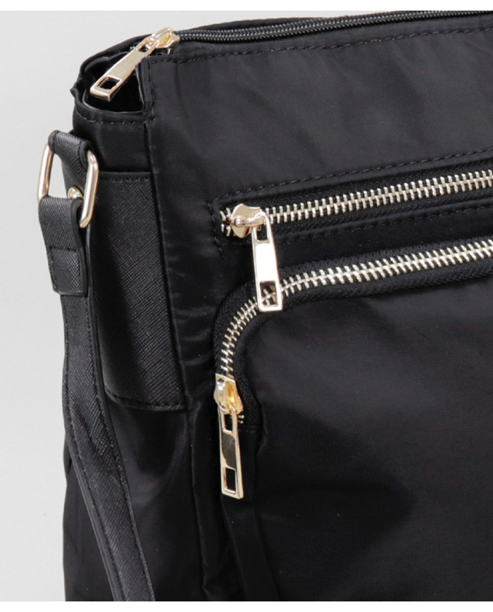 Mala Preta em Nylon com Várias Arrumações