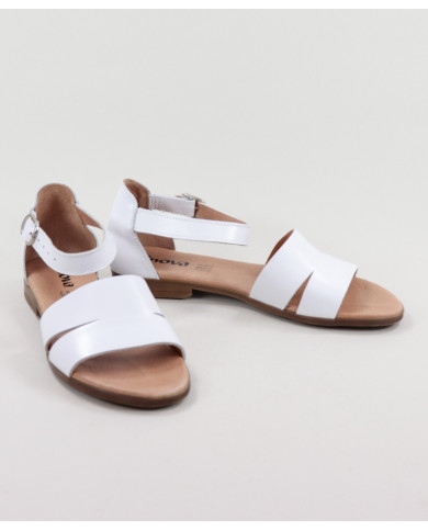 Sandals of Lady Ginova Simple