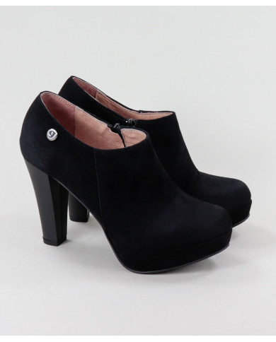 Botins Pretos de Salto Alto Ginova Elegantes