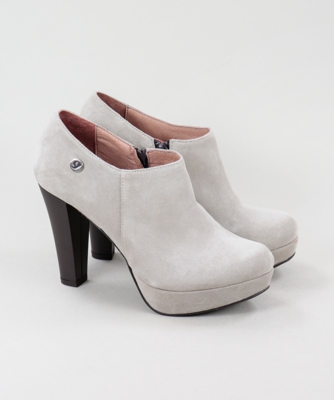 Botins Taupe de Salto Alto Ginova Elegantes