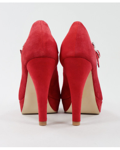 Elegant Red Shoes Ginova in Suede