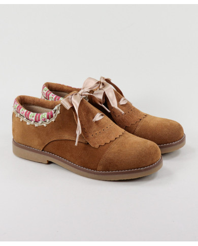 Sapatos de Carneira com Laço Cetim Ginova