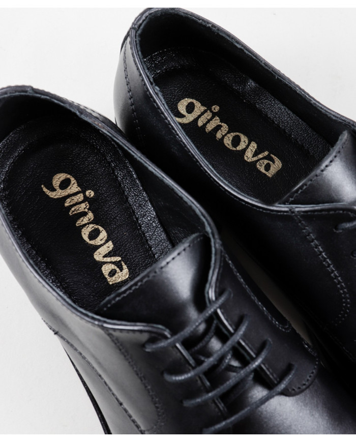 Sapatos de Homem Ginova com Atacador e Sola de Borracha