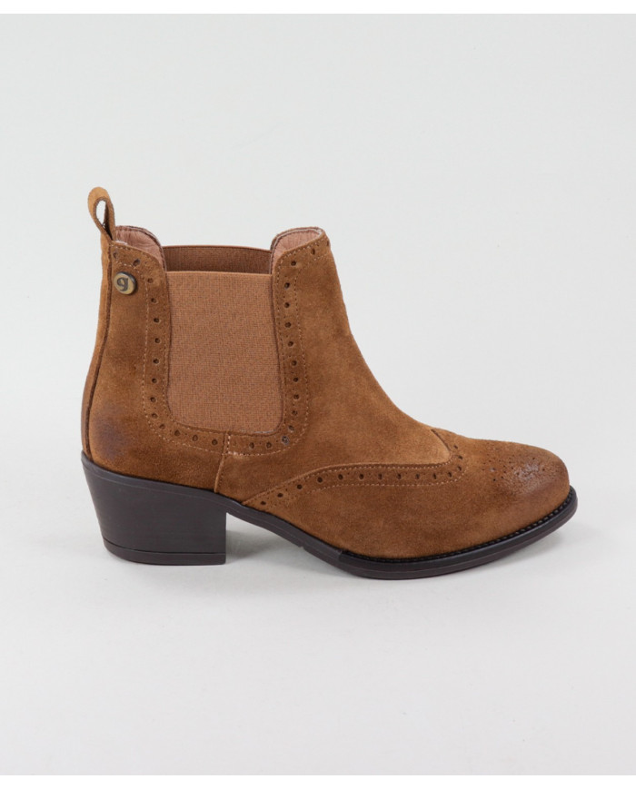 Botas Camel de Mulher de Salto Médio Ginova