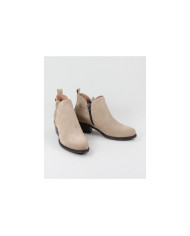 Botas Taupe de Mulher Ginova com Folho Franzido
