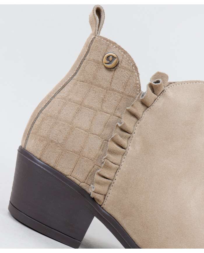 Taupe Women's Boots Ginova with Folho Franzido