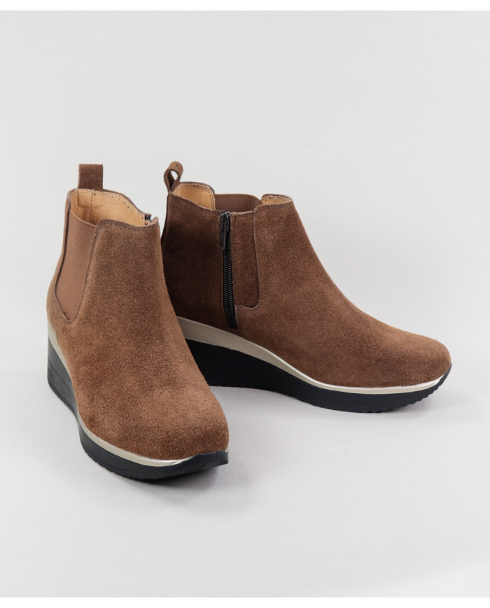 Camel de Cunha Ginova Boots with Elastic