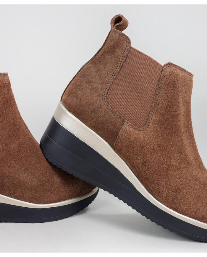 Camel de Cunha Ginova Boots with Elastic