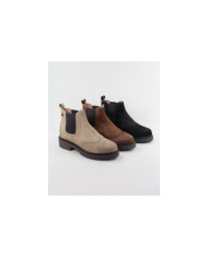 Botas de Senhora Ginova com Elásticos nas Laterais