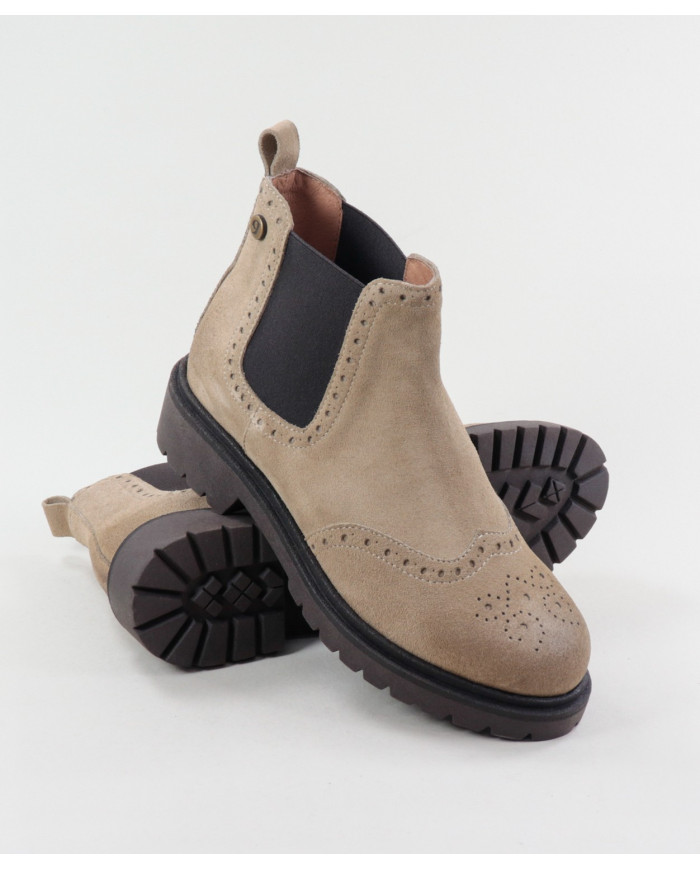 Botas de Madonna Ginova con Elastics en los Laterales