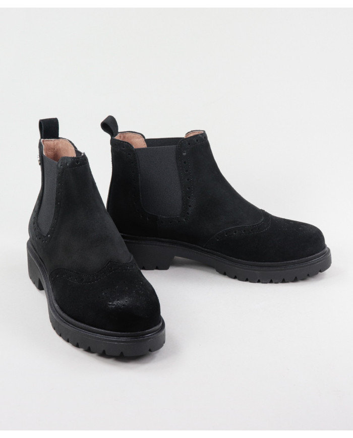 Botas de Madonna Ginova con Elastics en los Laterales