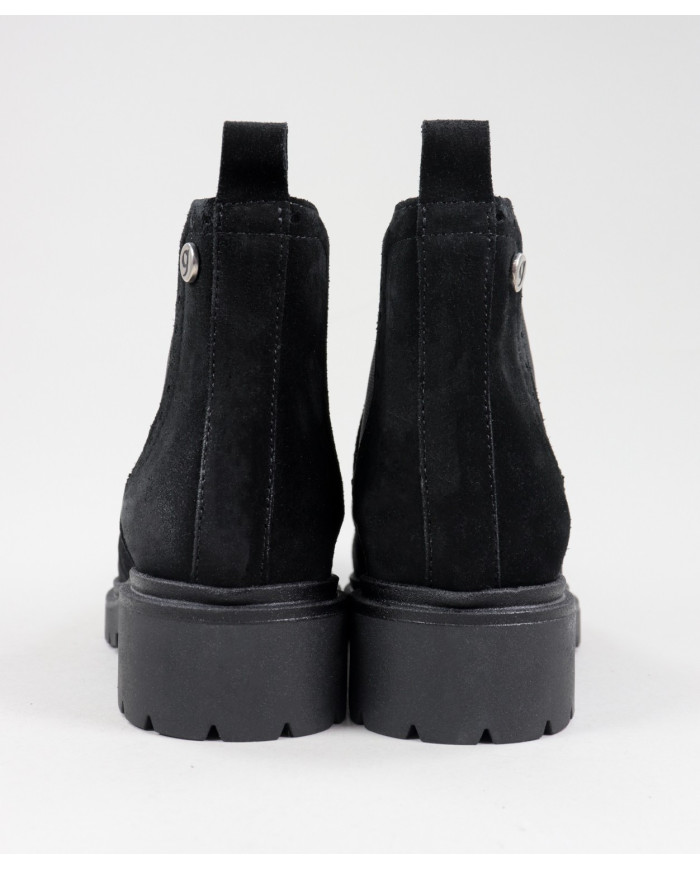 Botas Pretas de Senhora Ginova com Elásticos nas Laterais