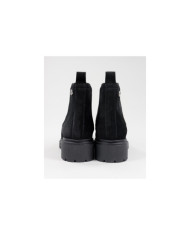 Miss Ginova's Black Boots with Elastics on the Laterals