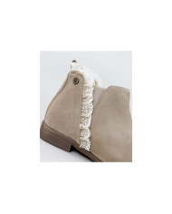 Botas Planas Ginova con Cordón y Elástico