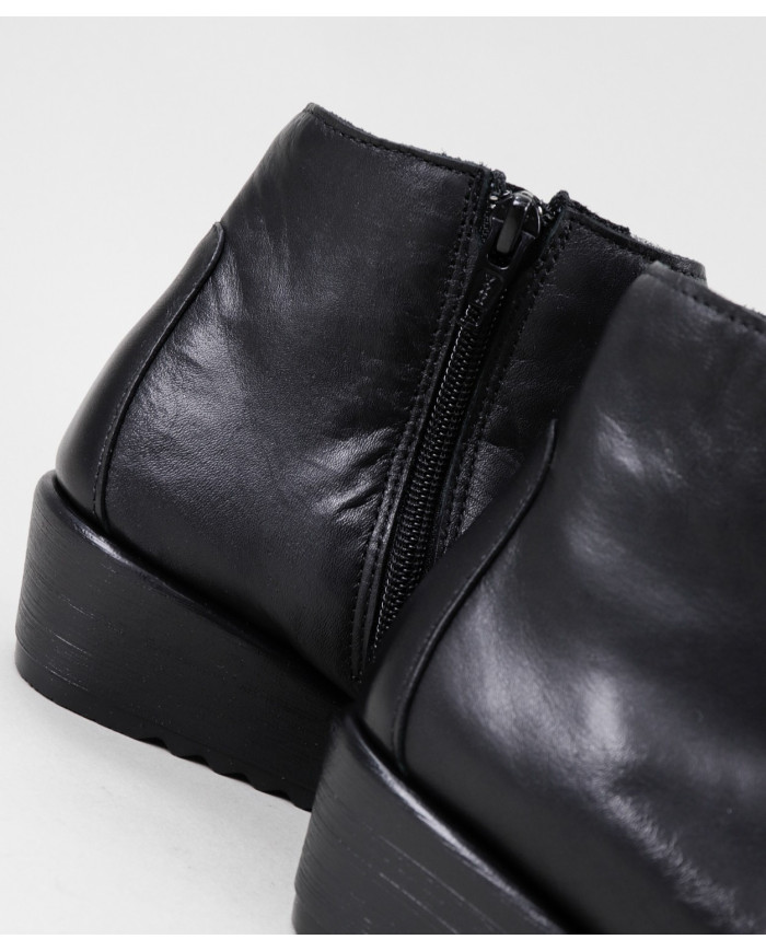 Comfortable Women's Boots with Fecho Ginova