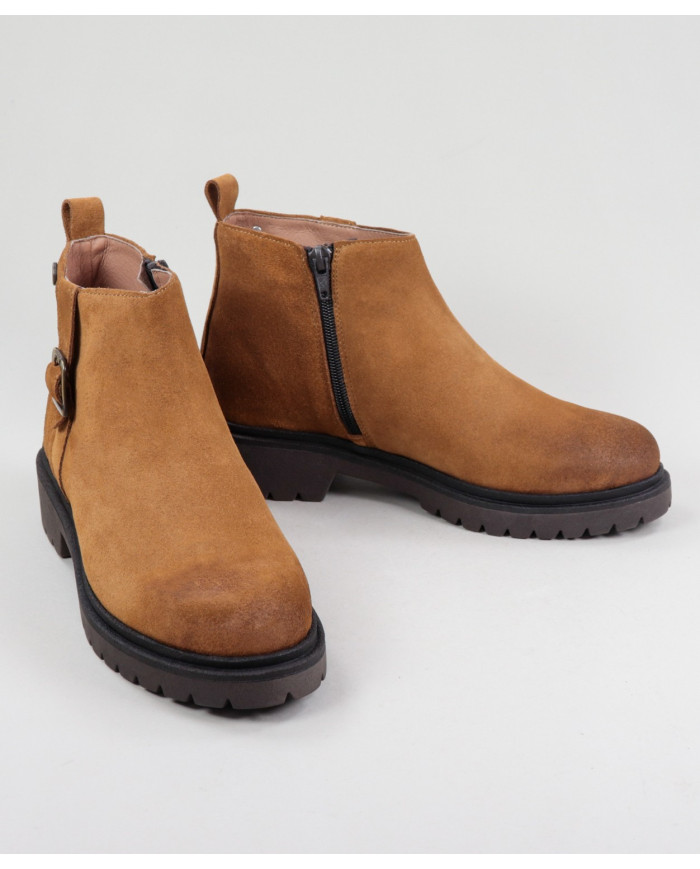 Botas Camel de Senhora Ginova com Fecho