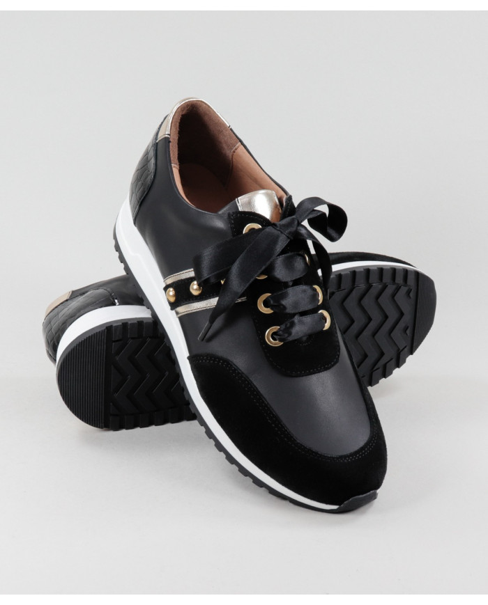 Ginova Women's Trainers with Pearls