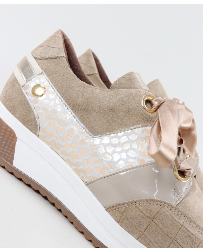 Zapatillas de mujeres Ginova con diversas texturas