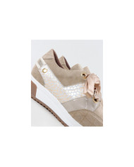 Zapatillas de mujeres Ginova con diversas texturas