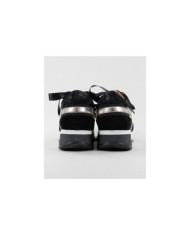 Zapatillas de mujeres Ginova con diversas texturas