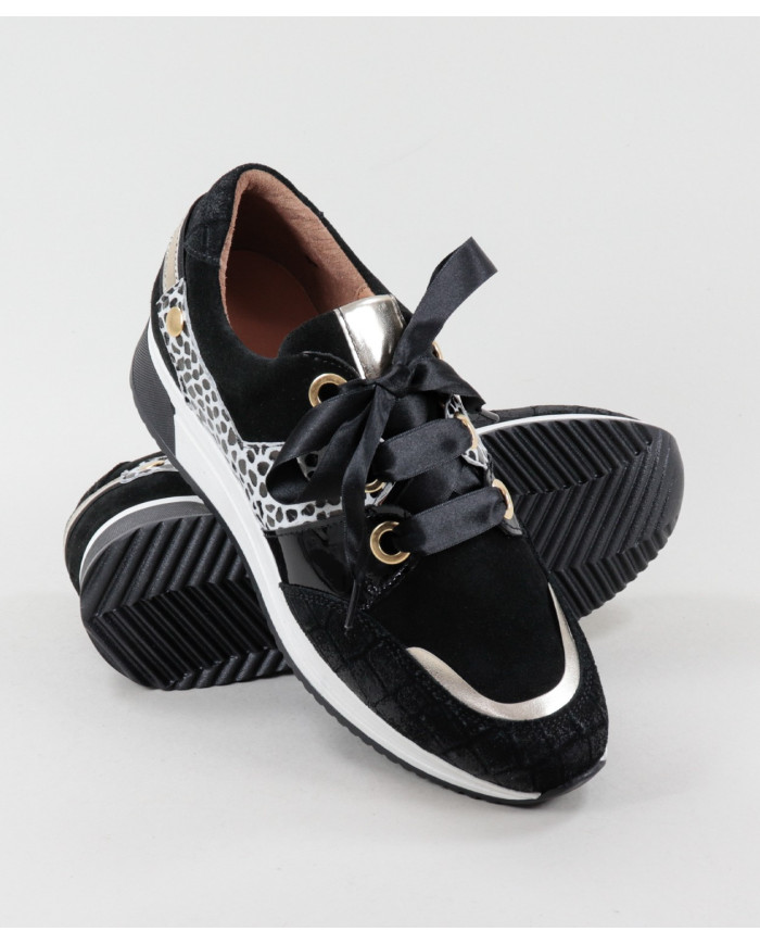 Zapatillas de mujeres Ginova con diversas texturas