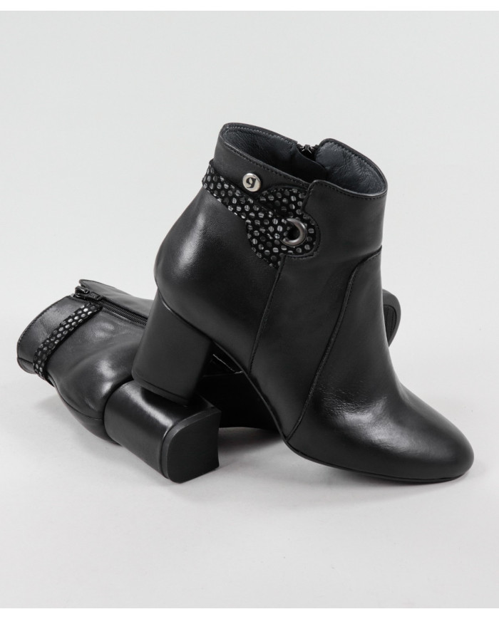 Botins Pretos Ginova Elegantes com Fecho