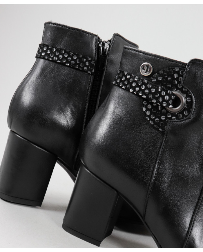 Botins Pretos Ginova Elegantes com Fecho