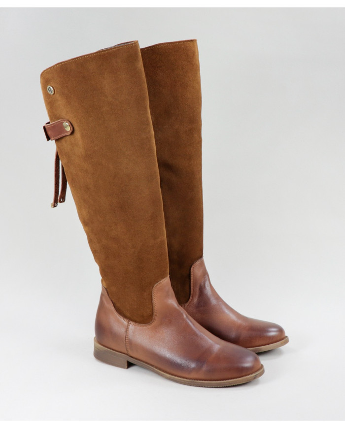 Camel Boots of Cano Alto Ginova with Metal Applying