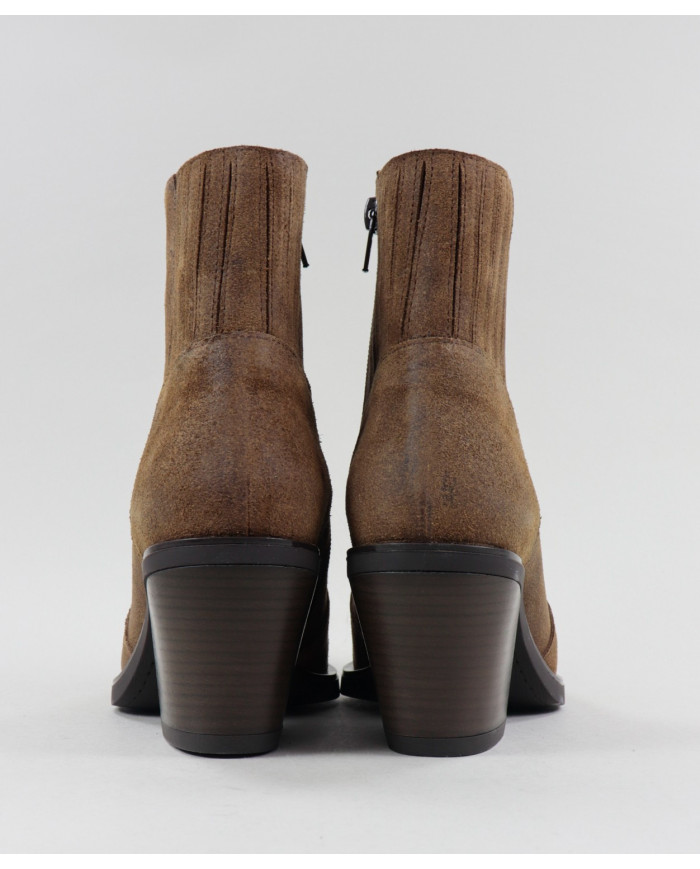 Botas CamelSebo Texanas de Salto Médio Ginova