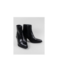 Botas Pretas Texanas de Salto Médio Ginova
