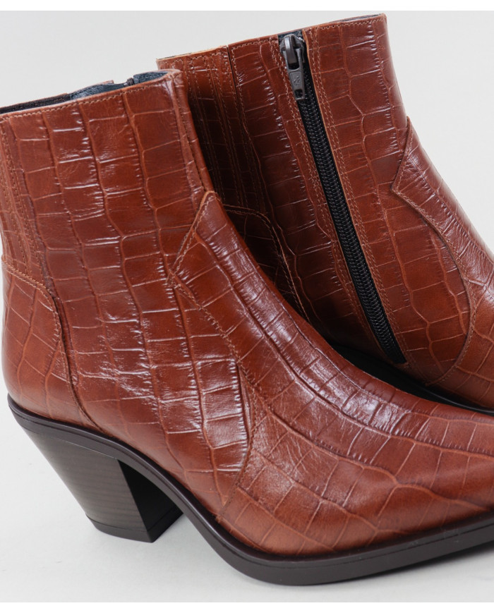 Botas Camel Texanas de Salto Médio Ginova