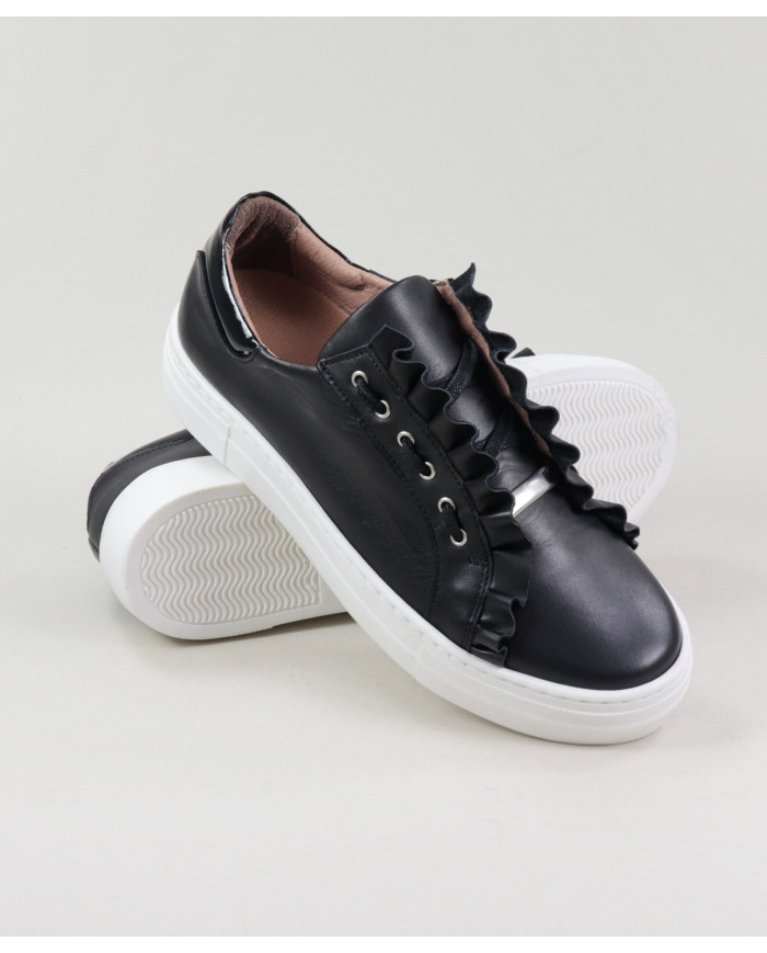 Women's Black Ginova Trainers with Folhos