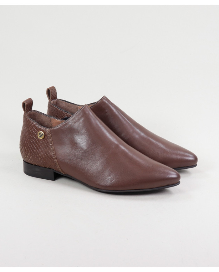 Botas Rasas Ginova Femininas em Pele