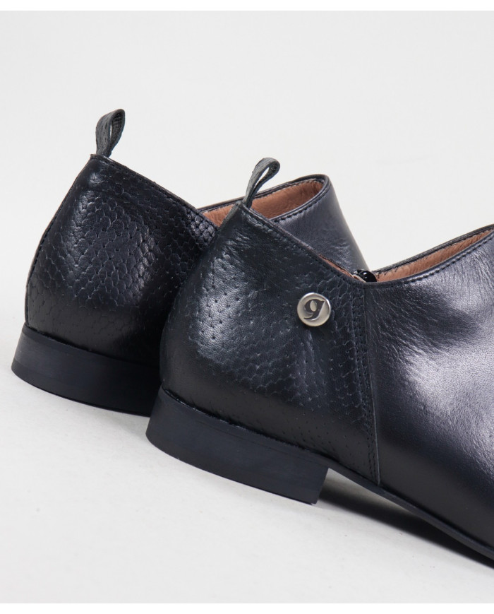 Women's Rasas Ginova Boots in Skin