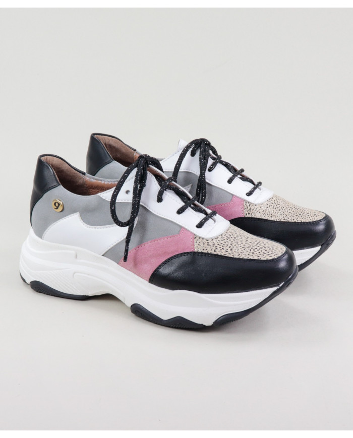 Women's Black Ginova Trainers with Wholesalers