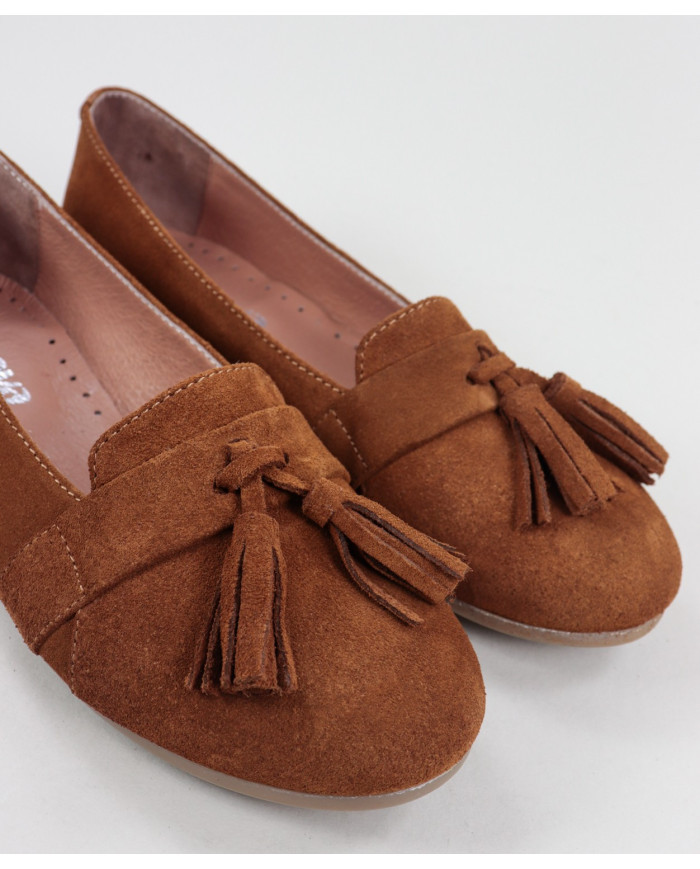 Sapatos Camel Femininos Ginova com Berloques