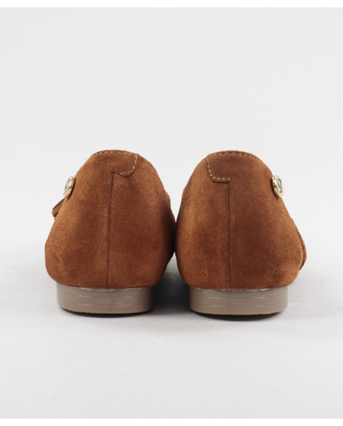 Camel Women's Ginova Shoes with Berloques