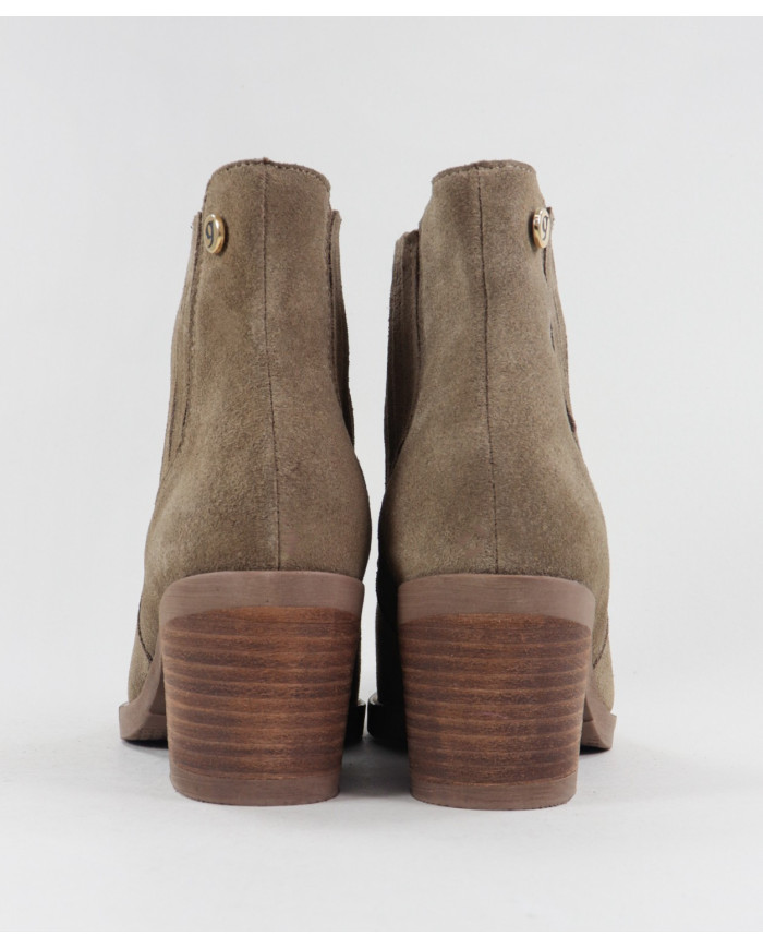 Botas Texana de tacón medio Ginova