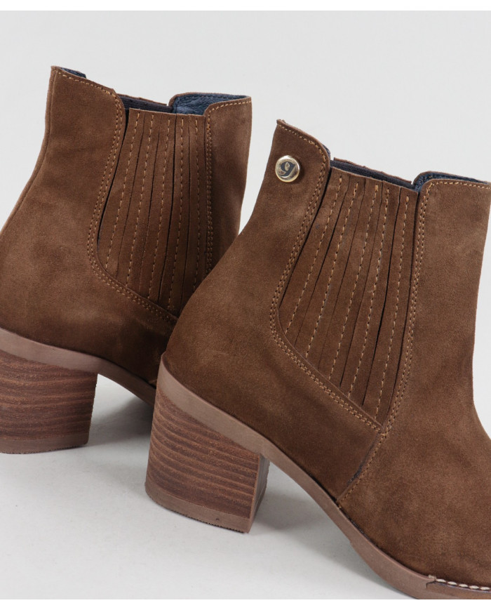 Botas Texana de tacón medio Ginova