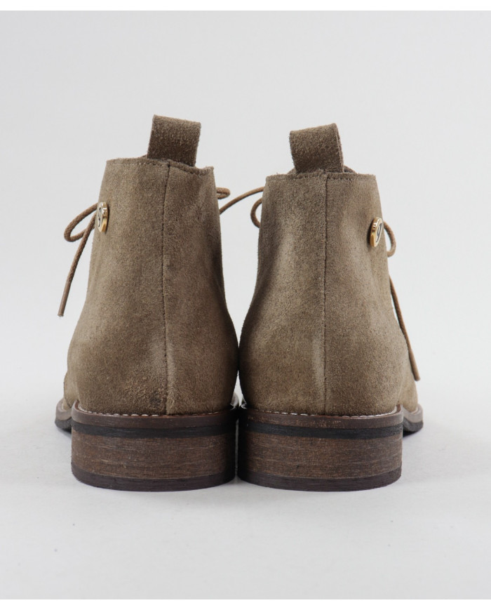 Taupe Rasos Ginova Buttons with Finos Cords