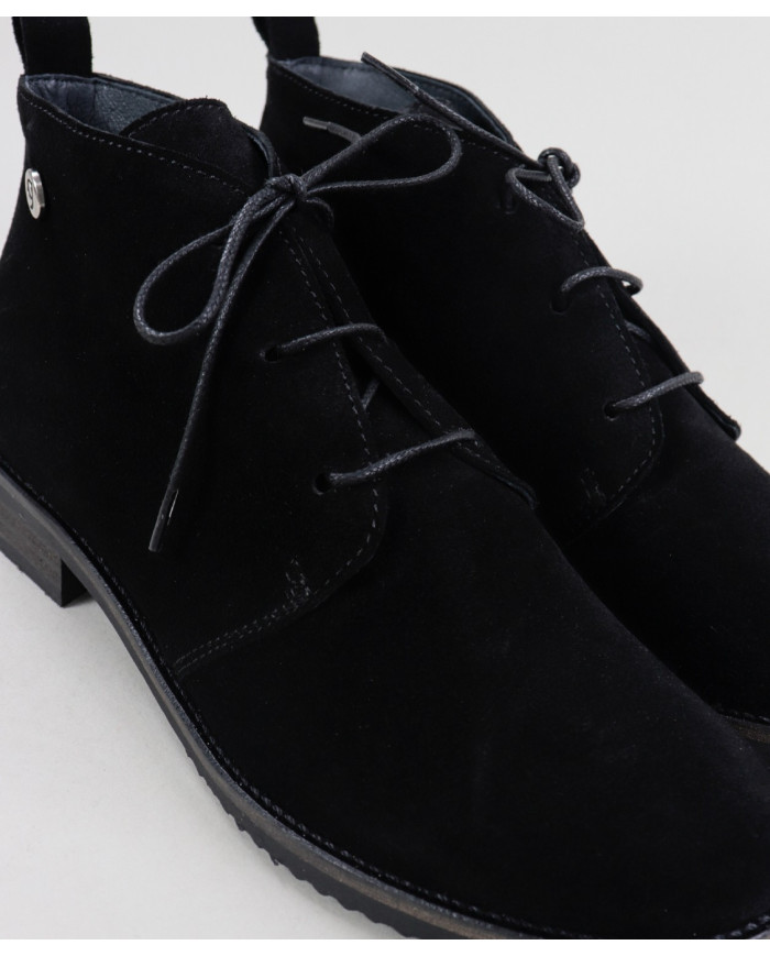 Black Buttons Rasos Ginova with Finos Cords