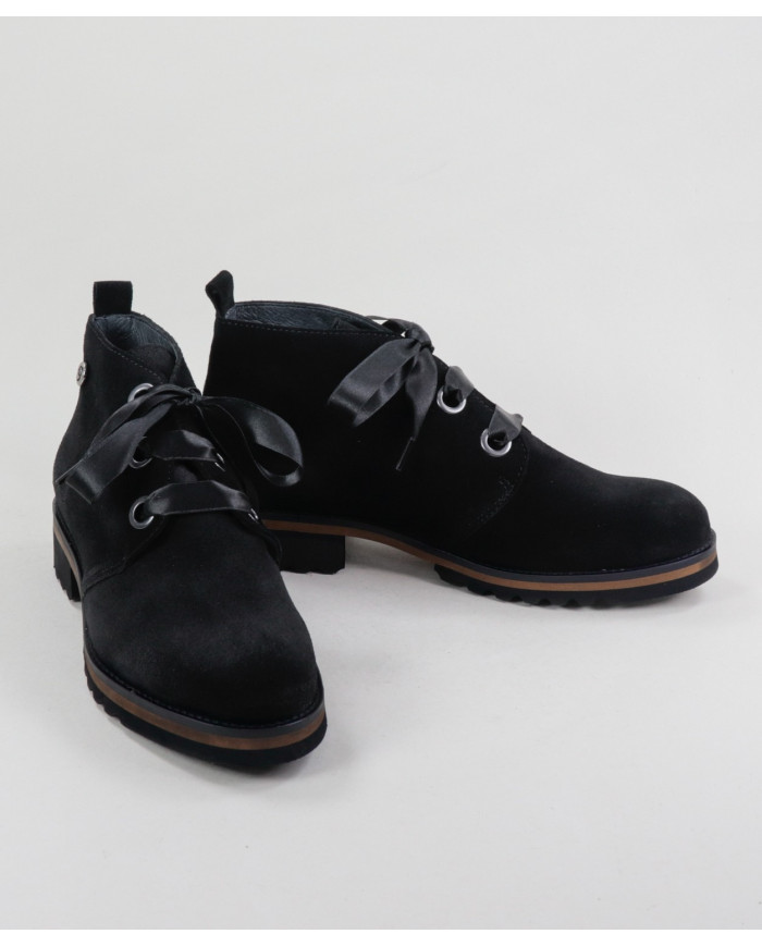 Botins Pretos Rasos Ginova de Senhora com Laço Cetim