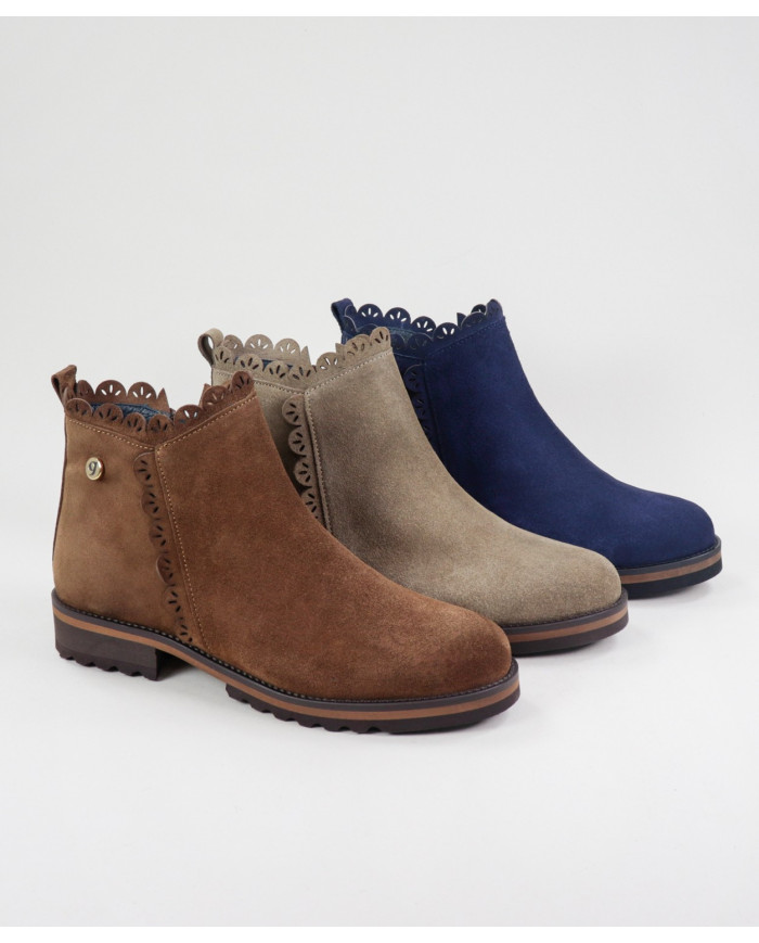 Rasas Ginova Boots with Rebordo Decorated