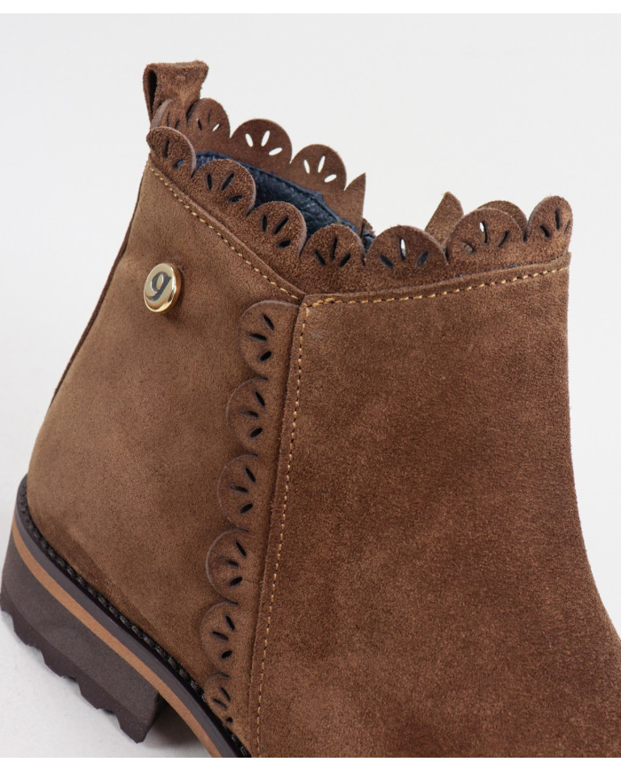 Camel Rasas Ginova Boots with Rebordo Decorated
