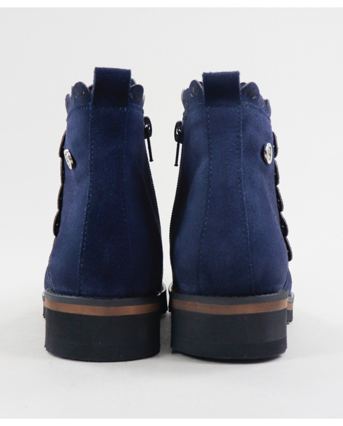 Blue Boots Rasas Ginova with Rebordo Decorated