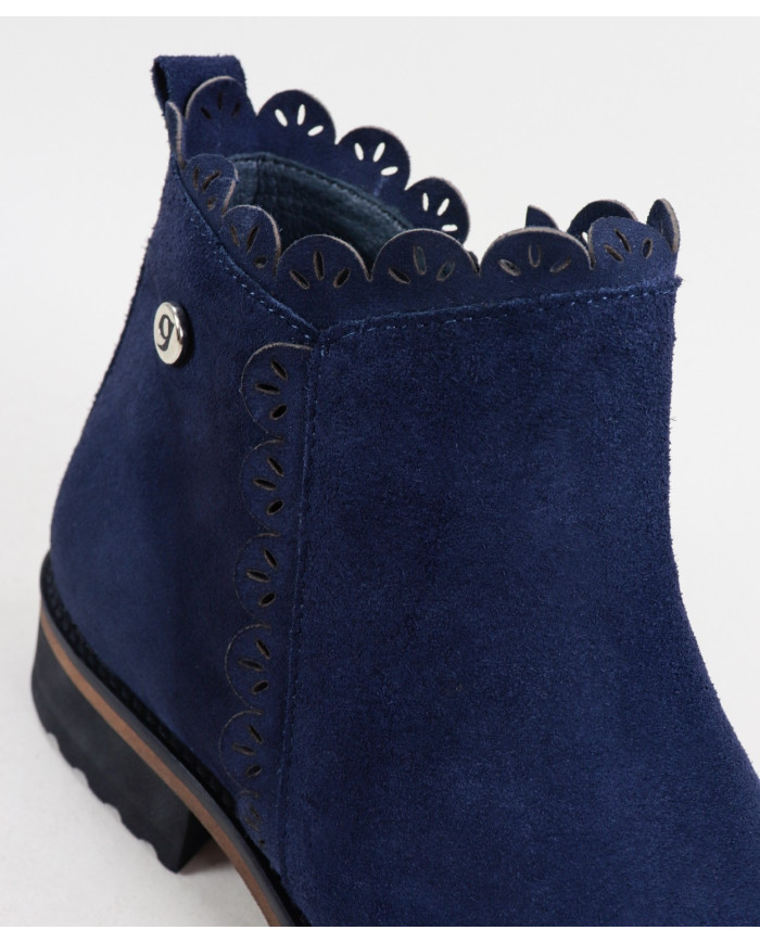 Blue Boots Rasas Ginova with Rebordo Decorated
